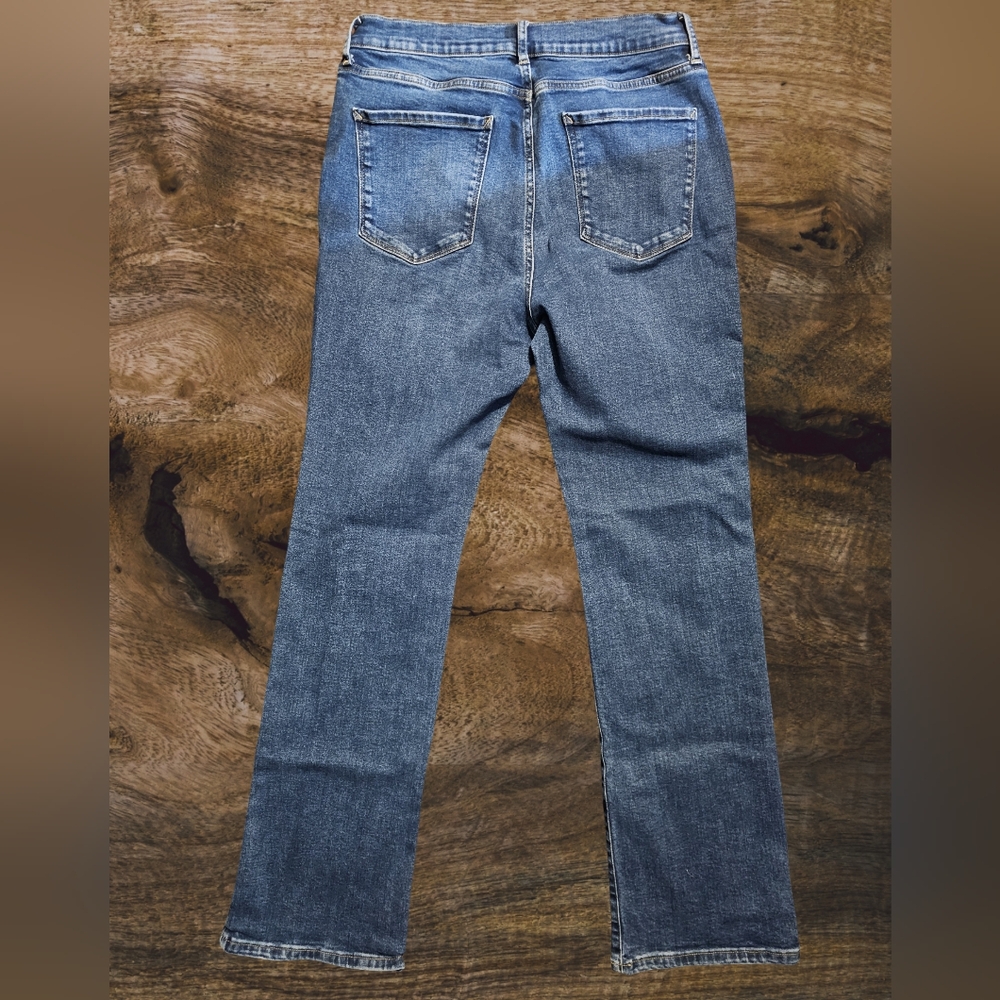 a.n.a High Rise Vintage Bootcut.Size 12/31inseam.GREAT CONDITION! - Picture 5 of 5